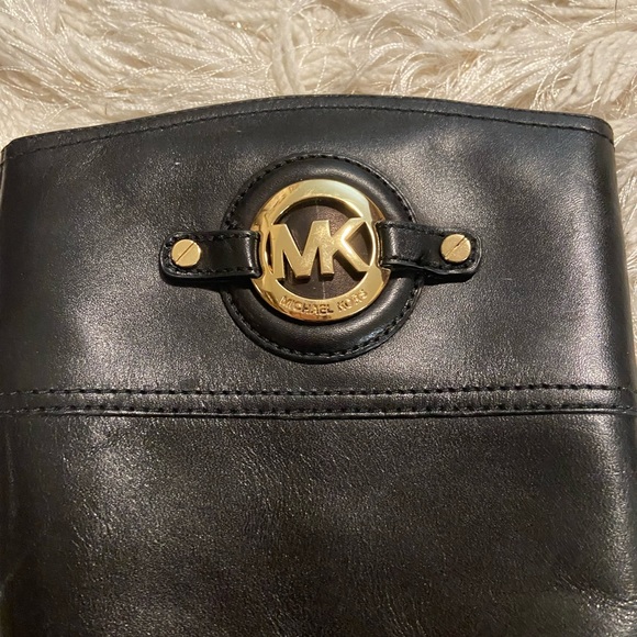 🤩Michael Kors boots🤩 accepting offers ‼️ - Picture 9 of 12
